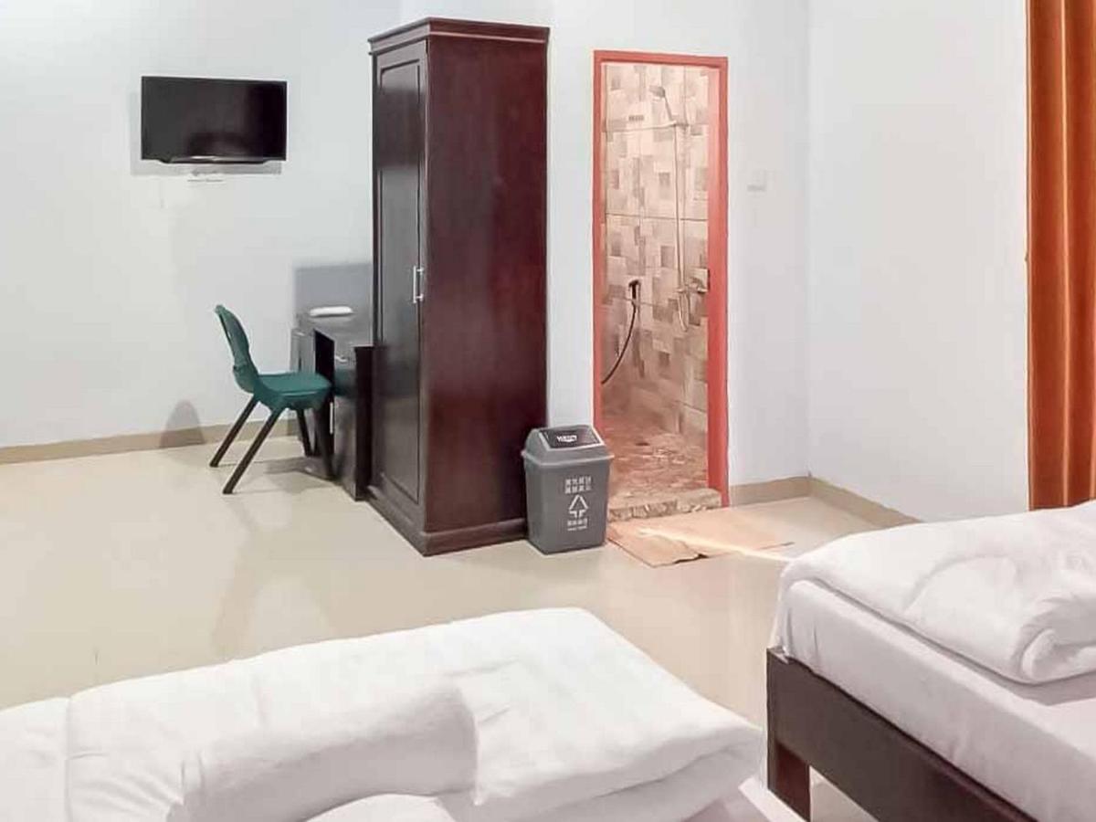 Hotel Vankana Syariah Kuningan Redpartner Buitenkant foto